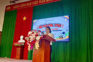 TRƯỜNG THPT CHI LĂNG SÔI NỔI VỚI HỘI THẢO STEM “TỪ Ý TƯỞNG ĐẾN SẢN PHẨM”